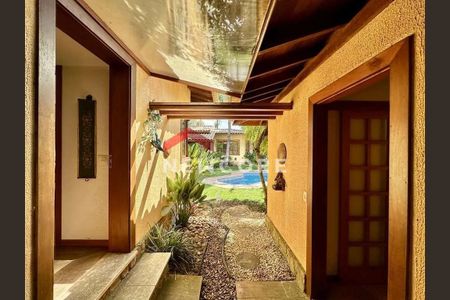 46_photo/94cf00c3df.93b8fa184532727f-ATLAS-eab05e7b-80ba-46c0-a902-187fa4c9fdca.jpg de casa à venda com 4 quartos, 470m² em Caiapia, Cotia