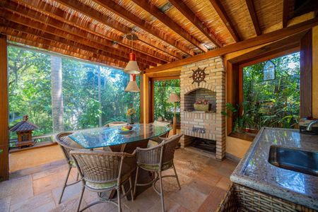 1_photo/94cf00c3fd.ceff8192393c33de-ATLAS-95e27b53-e944-467e-ae6c-7ecb3a783ed6.jpg de casa de condomínio à venda com 4 quartos, 470m² em Caiapia, Cotia