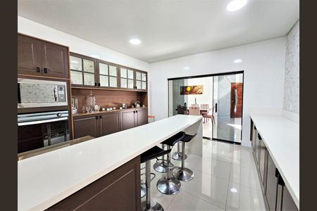 11_photo/94cf00c6cb.7954feb32d1ae247-ATLAS-1fb40765-a0cc-4bca-86ef-ae67b859dbdc.jpg de casa à venda com 4 quartos, 750m² em Vila de Sao Fernando, Cotia