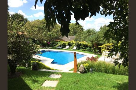 5_photo/94cf00c6cb.fe96b63aec789ef1-ATLAS-cd41e3b4-ebe6-45f8-8961-bd2478eac2ce.jpg de casa à venda com 3 quartos, 500m² em Vila de Sao Fernando, Cotia