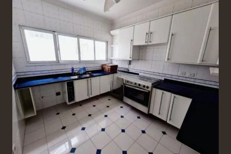 8_photo/94cf00da8b.0e2ab5f90b6f9ba2-ATLAS-c79d8ebe-c546-4520-918a-d9a5573b00b3.jpg de casa à venda com 4 quartos, 514m² em Parque Rincao, Cotia