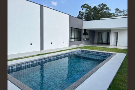 8_photo/94cf00e915.c696d6dfecea6f1c-ATLAS-74e380e5-e117-4e0c-993d-51d437e5bdc3.jpg de casa à venda com 4 quartos, 270m² em Parque Rincao, Cotia