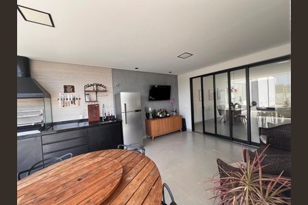 21_photo/94cf00e915.c696d6dfecea6f1c-ATLAS-c09a513e-3dd2-45de-b84b-b2f73e17af6b.jpg de casa à venda com 4 quartos, 270m² em Parque Rincao, Cotia