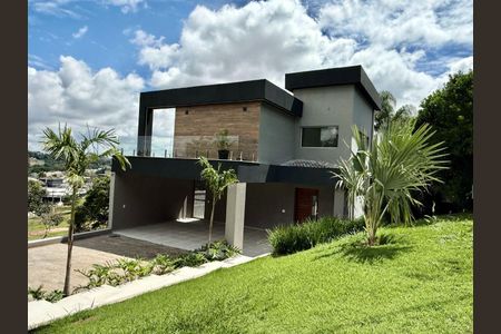 2_photo/94cf00e943.1c5ee5b12bdcf8f7-ATLAS-175a0964-915f-4d3a-a1fd-eacb7553f3fc.jpg de casa à venda com 3 quartos, 282m² em Parque Rincao, Cotia