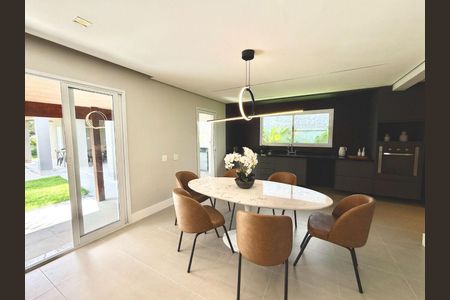 18_photo/94cf00e943.1c5ee5b12bdcf8f7-ATLAS-775ee903-a3d4-4445-92aa-e97f62653aff.jpg de casa à venda com 3 quartos, 282m² em Parque Rincao, Cotia