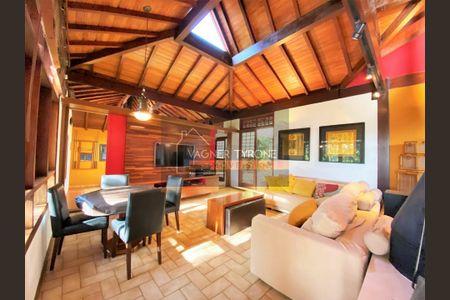 17_photo/94cf00e953.6e04773690ef1ba5-ATLAS-b9861836-ec19-4e67-a055-135c337fda05.jpg de casa de condomínio à venda com 3 quartos, 500m² em Caiapia, Cotia