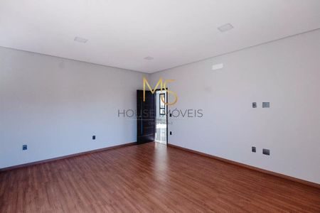 2_photo/94cf00e96b.09604b2c146ebc17-ATLAS-aa52bc91-e65b-4e2e-b443-aed4e3d7b46c.jpg de casa à venda com 3 quartos, 345m² em Parque Rincao, Cotia