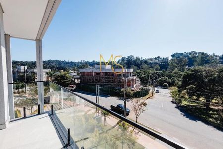 3_photo/94cf00e96b.09604b2c146ebc17-ATLAS-ce2f6e09-ccf1-4a72-96d8-bd25f712fb0b.jpg de casa à venda com 3 quartos, 345m² em Parque Rincao, Cotia