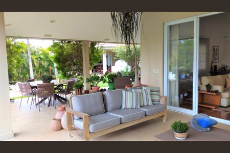 11_photo/94cf00e995.c2ab086310b5e3d8-ATLAS-0e3ca64f-e923-4a8d-bdee-b422cd21123e.jpg de casa à venda com 4 quartos, 670m² em Caiapia, Cotia