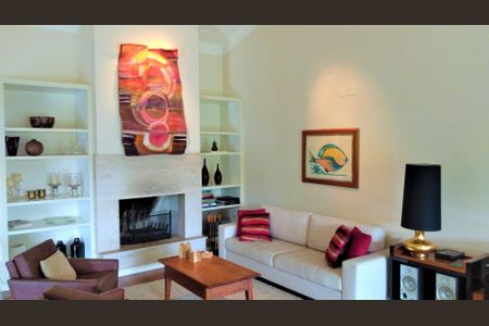 10_photo/94cf00e995.c2ab086310b5e3d8-ATLAS-6fa6b3cf-7cd4-4a4f-a98d-ecdfba41370c.jpg de casa à venda com 4 quartos, 670m² em Caiapia, Cotia