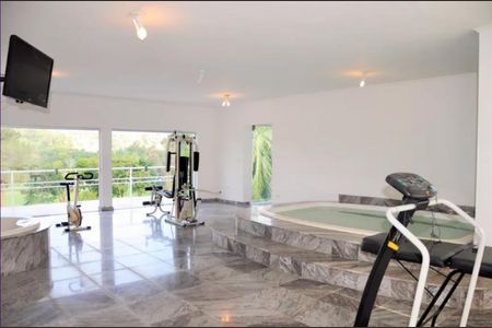 7_photo/94cf00e997.7e2ea02b9085bf9d-ATLAS-6de4c8ea-0f8b-481d-b189-b6eecae9ed69.jpg de casa à venda com 6 quartos, 431m² em Caiapia, Cotia