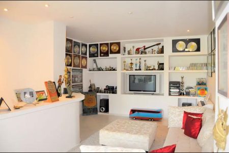 12_photo/94cf00e997.7e2ea02b9085bf9d-ATLAS-e86eec2d-8af0-4780-aae5-2be678470492.jpg de casa à venda com 6 quartos, 431m² em Caiapia, Cotia