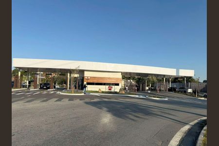 2_photo/94cf00e9a7.203ffe32249db6fb-ATLAS-2b51b6e5-9357-4e7d-8fbc-e30dce8eadc3.jpg de casa à venda com 3 quartos, 240m² em Parque Rincao, Cotia