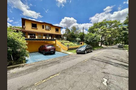 4_photo/94cf00e9a7.203ffe32249db6fb-ATLAS-614ebb51-2bb6-464a-b07f-fd39fd97ef14.jpg de casa à venda com 3 quartos, 240m² em Parque Rincao, Cotia