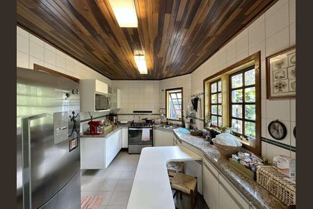 18_photo/94cf00e9a7.203ffe32249db6fb-ATLAS-7bdab16b-9c5d-41b1-a2c7-afccd49c9185.jpg de casa à venda com 3 quartos, 240m² em Parque Rincao, Cotia