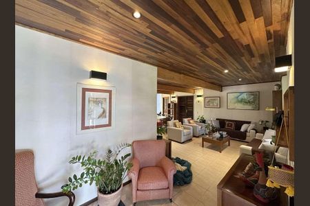 10_photo/94cf00e9a7.203ffe32249db6fb-ATLAS-b2b900c3-8f12-4a5b-bd85-0e5b5860e7ee.jpg de casa à venda com 3 quartos, 240m² em Parque Rincao, Cotia