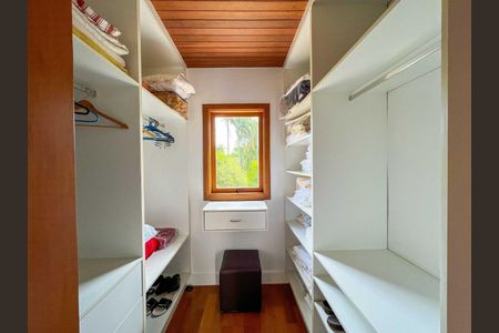 4_photo/94cf00e9f5.74a96c0b2c4b8c29-ATLAS-490656d7-6374-4a8a-a40b-d2cf2bf49eba.jpg de casa de condomínio à venda com 5 quartos, 488m² em Vila de Sao Fernando, Cotia