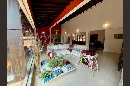 17_photo/94cf00ea3f.72c99cad9401b729-ATLAS-61d33ffd-0c87-4626-af38-e78a49665172.jpg de casa à venda com 3 quartos, 253m² em Vila de Sao Fernando, Cotia
