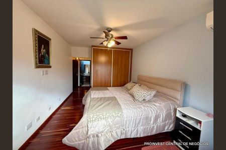 11_photo/94cf00ea3f.72c99cad9401b729-ATLAS-a0aa8d2a-4c02-47a7-b9e6-fb2365765a35.jpg de casa à venda com 3 quartos, 253m² em Vila de Sao Fernando, Cotia