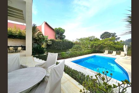 2_photo/94cf00ea9b.ac59da683d20aab1-ATLAS-bae4e596-94c6-4c4e-bf24-96bf76d97074.jpg de casa à venda com 4 quartos, 471m² em Vila de Sao Fernando, Cotia