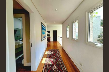 8_photo/94cf00ea9b.ac59da683d20aab1-ATLAS-e7095b8f-155a-451d-9c6d-3005e690fb61.jpg de casa à venda com 4 quartos, 471m² em Vila de Sao Fernando, Cotia