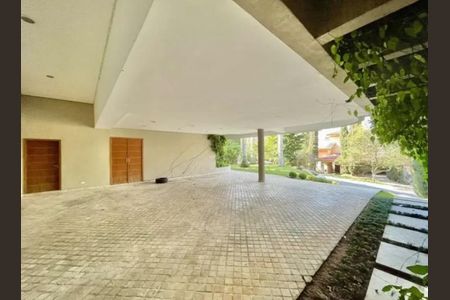 7_photo/94cf00ea9f.014d739fb69e46b1-ATLAS-4b716d3a-caa4-497f-b7d0-53f81d9ca39d.jpg de casa de condomínio à venda com 5 quartos, 742m² em Vila de Sao Fernando, Cotia