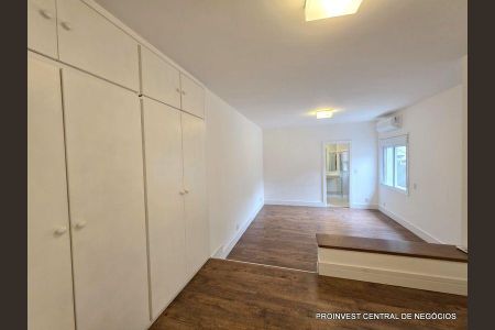 53_photo/94cf00eaa5.70d34e1d457a0501-ATLAS-fc94250d-00cd-4184-b352-a36f9501ef3b.jpg de casa para alugar com 4 quartos, 498m² em Caiapia, Cotia