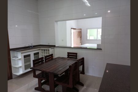 7_photo/94cf00ecdf.3e1b4b7d4b39a1bc-ATLAS-c3e029c5-1c2c-4b8a-9a8d-d061dbd3ae24.jpg de casa à venda com 4 quartos, 400m² em Caiapia, Cotia