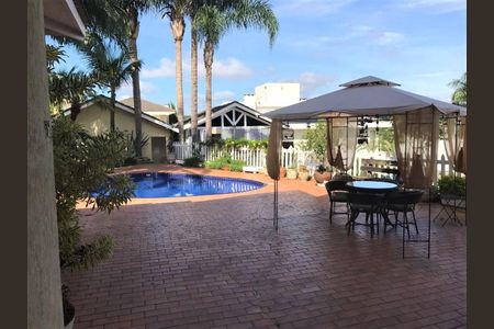 9_photo/94cf00ed59.be3bf0b0b053500e-ATLAS-2355b0cc-e6b0-4509-b8b3-ab4dea1a3907.jpg de casa à venda com 5 quartos, 600m² em Jardim Sao Paulo II, Cotia