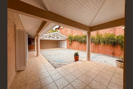 15_photo/94cf00ed79.201e5a1018c1a13c-ATLAS-ddc9164a-4f9e-4390-b8ee-e2e3006ad0d3.jpg de casa de condomínio à venda com 4 quartos, 490m² em Jardim Sao Paulo II, Cotia