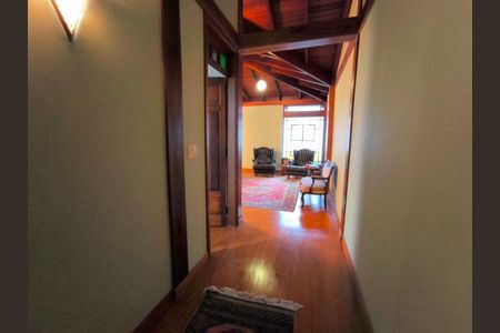 18_photo/94cf00ed89.3fb4bb6867ac5dd3-ATLAS-bff63a6a-e271-46b4-8e80-fe5acc101df6.jpg de casa de condomínio à venda com 6 quartos, 861m² em Jardim Sao Paulo II, Cotia