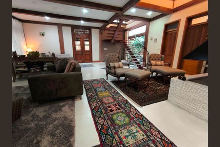 4_photo/94cf00ed89.3fb4bb6867ac5dd3-ATLAS-cd28dba9-2233-4eea-9f8a-94e3bbed4f19.jpg de casa de condomínio à venda com 6 quartos, 861m² em Jardim Sao Paulo II, Cotia