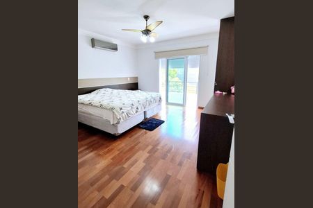 9_photo/94cf00eda5.fbcd7a2e7ac63d93-ATLAS-05666643-bce8-41f4-bbac-3c9e48831815.jpg de casa de condomínio à venda com 5 quartos, 487m² em Jardim Sao Paulo II, Cotia