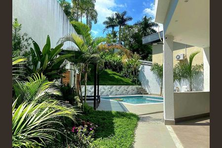 11_photo/94cf00eda5.fbcd7a2e7ac63d93-ATLAS-11015965-175c-4c27-a8f5-30aeddee1806.jpg de casa de condomínio à venda com 5 quartos, 487m² em Jardim Sao Paulo II, Cotia