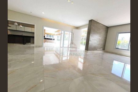 9_photo/94cf00ee25.5a987dbee225dd18-ATLAS-c4e14ce2-251a-4fd6-b5e6-62e990c03ca4.jpg de casa à venda com 4 quartos, 364m² em Terras do Madeira, Carapicuíba