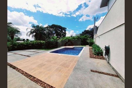 11_photo/94cf00ee25.5a987dbee225dd18-ATLAS-d61217ca-3154-4489-9b2b-3473d8aef670.jpg de casa à venda com 4 quartos, 364m² em Terras do Madeira, Carapicuíba