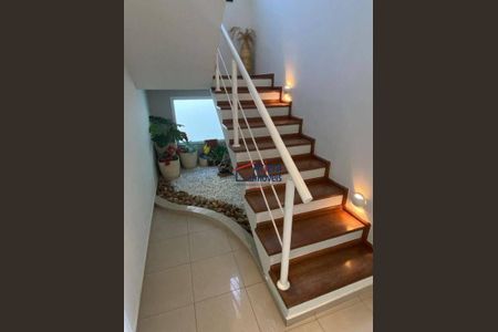 16_photo/94cf00ee2d.e5c1dbf3952ec410-ATLAS-24ac4518-7f36-415a-a7d7-d624dc0d39cc.jpg de casa de condomínio à venda com 4 quartos, 373m² em Terras do Madeira, Carapicuíba