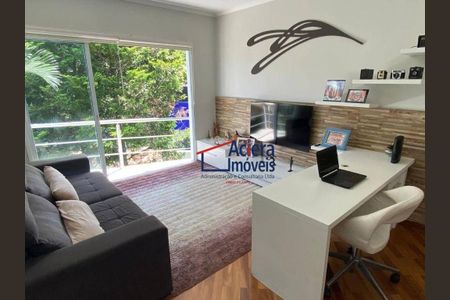 19_photo/94cf00ee2d.e5c1dbf3952ec410-ATLAS-4a722d8e-507e-44f2-800b-437882d5fc34.jpg de casa de condomínio à venda com 4 quartos, 373m² em Terras do Madeira, Carapicuíba