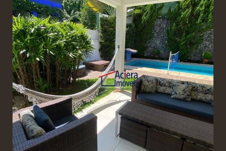 11_photo/94cf00ee2d.e5c1dbf3952ec410-ATLAS-caff0d13-c6c4-4274-af78-33b7f3d665ce.jpg de casa de condomínio à venda com 4 quartos, 373m² em Terras do Madeira, Carapicuíba