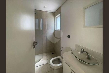 11_photo/94cf00ee6f.cc80a849dbb3670d-ATLAS-2c8b85c3-f7f1-487d-95c5-9b34a2b50e16.jpg de casa de condomínio à venda com 4 quartos, 319m² em Nova Fazendinha, Carapicuíba