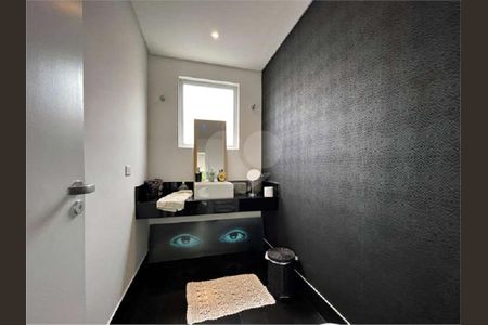 12_photo/94cf00ee6f.cc80a849dbb3670d-ATLAS-30f14c1f-9e71-43d9-ad66-3e2230884d65.jpg de casa de condomínio à venda com 4 quartos, 319m² em Nova Fazendinha, Carapicuíba