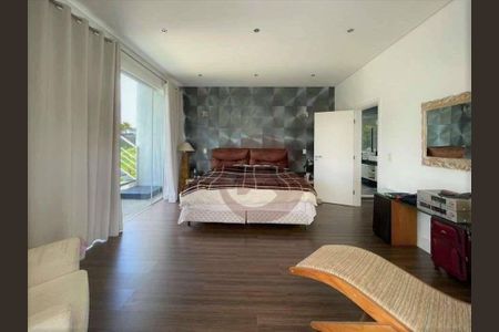 41_photo/94cf00ee6f.cc80a849dbb3670d-ATLAS-c5ad6ced-07b6-45cb-9cbe-d7fc0fe7ecd3.jpg de casa de condomínio à venda com 4 quartos, 319m² em Nova Fazendinha, Carapicuíba