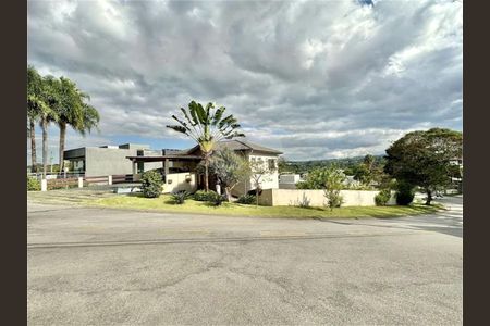 9_photo/94cf00f23b.c89d47bbcba00cc2-ATLAS-40b3843d-8d02-4471-b5f6-5ca855cd3da3.jpg de casa à venda com 3 quartos, 330m² em Vila Dirce, Carapicuíba