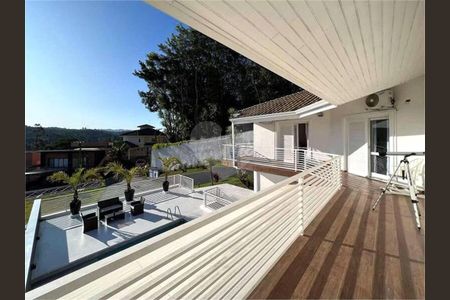 7_photo/94cf00f27d.cfb266d03f506f09-ATLAS-7d48c078-7b3f-4fc5-8fc4-820e2719256d.jpg de casa de condomínio à venda com 5 quartos, 550m² em Jardim Sao Paulo II, Cotia