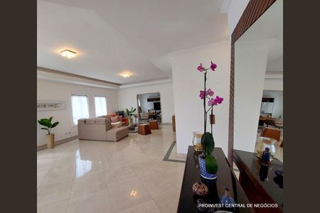 4_photo/94cf00f28f.ff18d0897e4eeb33-ATLAS-d667e33b-ce32-40ca-96af-1645ce5531f6.jpg de casa à venda com 4 quartos, 680m² em Jardim Sao Paulo II, Cotia