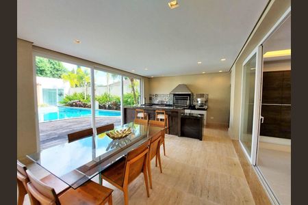 8_photo/94cf00f291.83fa443d0a3e7663-ATLAS-3c2ec7f3-8529-470b-b62f-fd1e7a7b82c9.jpg de casa de condomínio à venda com 5 quartos, 980m² em Nova Fazendinha, Cotia