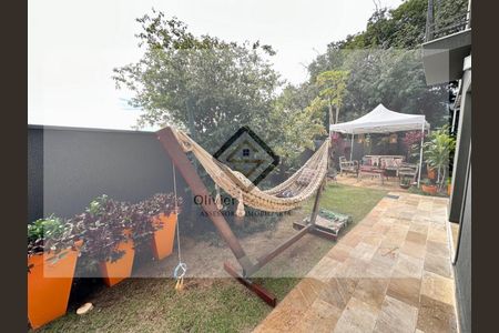 10_photo/94cf00f3a9.14be72f851f11d21-ATLAS-e214d0be-6538-4f04-81f2-ea73e64591bc.jpg de casa de condomínio à venda com 5 quartos, 336m² em Nova Fazendinha, Carapicuíba