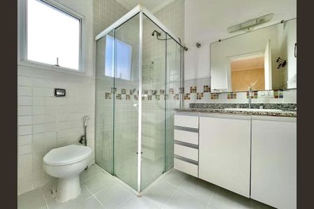 7_photo/94cf00f3ab.6c41d5510dcf68ec-ATLAS-16a78e6f-5507-4fb2-897c-8828e6044c6a.jpg de casa à venda com 4 quartos, 311m² em Nova Fazendinha, Carapicuíba