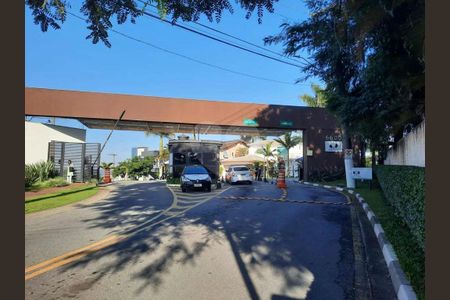 10_photo/94cf00f3ab.6c41d5510dcf68ec-ATLAS-3835aa2e-4abf-4e0a-8ec9-1d4c8551da8e.jpg de casa à venda com 4 quartos, 311m² em Nova Fazendinha, Carapicuíba