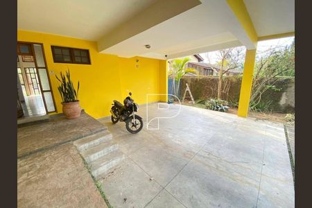 8_photo/94cf00f58f.e98a0441d5514113-ATLAS-b8a5f0b6-400a-4527-a136-1059fb2971fd.jpg de casa à venda com 3 quartos, 312m² em Vila Lisboa, Carapicuíba